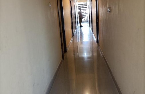 Piriyapatna Casa | BALAJI PALACE TOURIST HOME