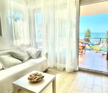 Siofok Aranypart Apartamento | Balaton BeachSide Apartman Siófok N1