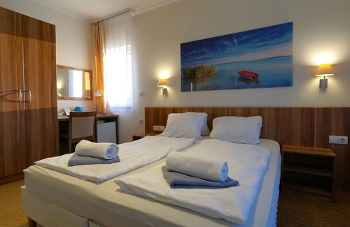 Siofok Hotel | Balaton Colors Beach Hotel