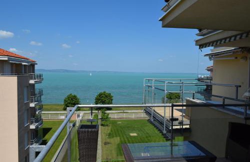 Siofok Aranypart Apartamento | Balaton-Golden Beach Apartman Siófok-Aranypart-Apartman