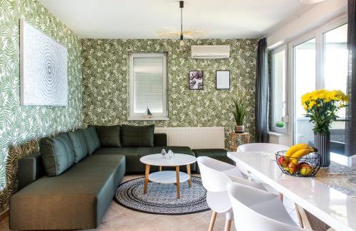 Siofok Aranypart Apartamento | Balaton Lakeside Residence