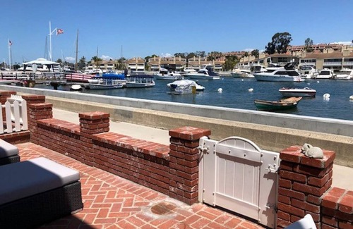 Balboa Island Casa | ISLA DE BALBOA FRENTE AL AGUA - FRENTE A LA PLAYA !!