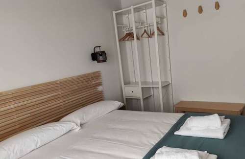 Cangas de Onís Apartamento | Balcón con vistas a los picos