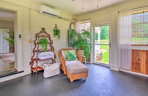 Buena Vista Casa | Balcony Downs Historic Home Near River Access