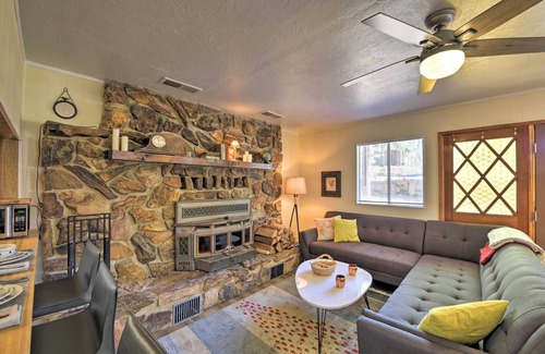 Glencoe Cabina | Ski, Golf & Hike: Cabin w/ Deck in Pioneer!