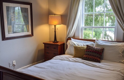 Faubourg Marigny Cama Y Desayuno | Balcony Guest House