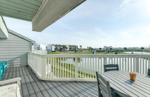 Port Aransas Apartamento | Balcony, Pool and Beach Access Port Aransas Condo!