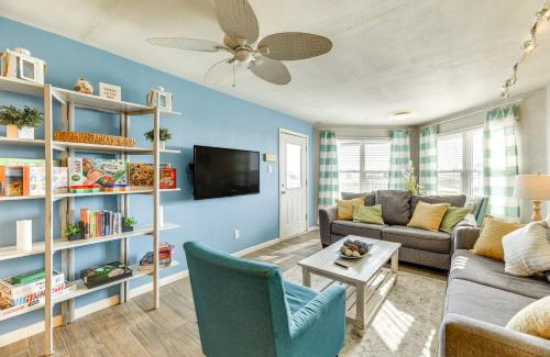 Port Aransas Apartamento | Balcony, Pool and Beach Access Port Aransas Condo!