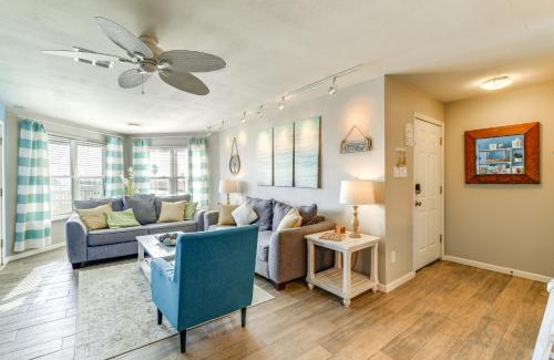 Port Aransas Apartamento | Balcony, Pool and Beach Access Port Aransas Condo!