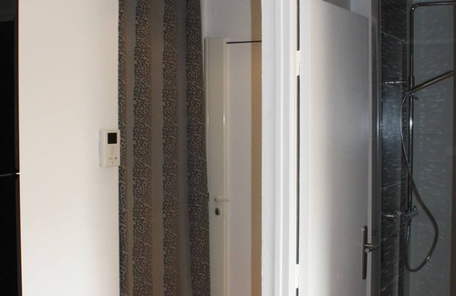 Saint - Michel Apartamento | Balcón Estudio sobre Courtyard - PLANTAS BUSCA barrio jardín