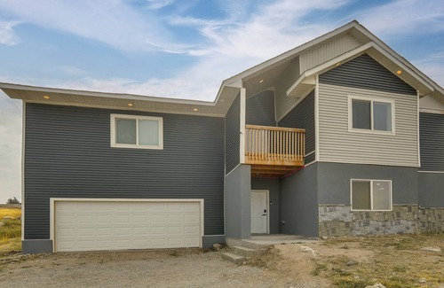 Idaho Falls Apartamento | Balcony & Stunning Views: Airy Apt in Idaho Falls