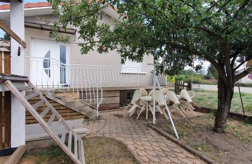 Saint-Galmier Casa | Bald'Home côté jardin