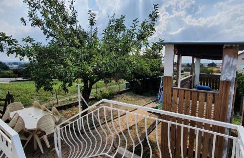 Saint-Galmier Casa | Bald'Home côté jardin