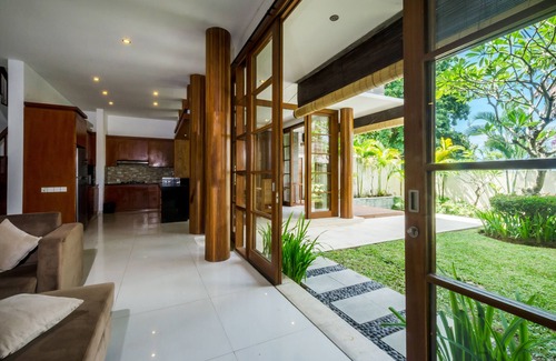 Batubelig Villa | Bale Gede Villas