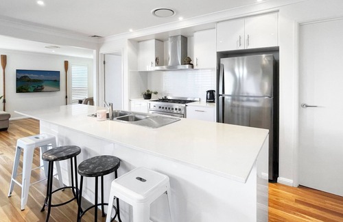 Shell Cove Casa | Bale's House is located in the beautiful region of Shell Cove.