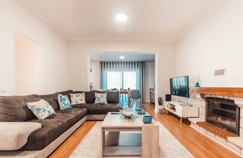 Silveira Villa | Atlantic Guest House with Pool