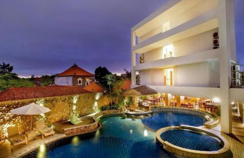 Seminyak Apartamento | Bali King Suites 503 - Studio with Mini-Kitchen, Resort-style Pool, Wi-Fi and Netflix, AC, Digital Nomad Heaven