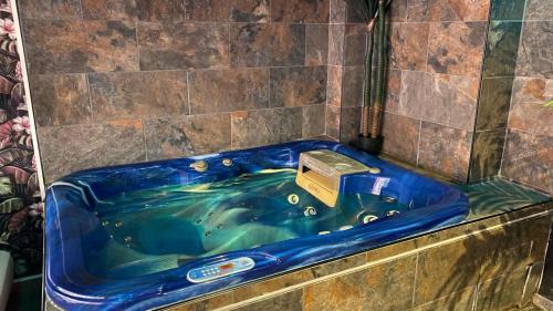 La Valette-du-Var Apartamento | Bali Logement privatif avec Jacuzzi