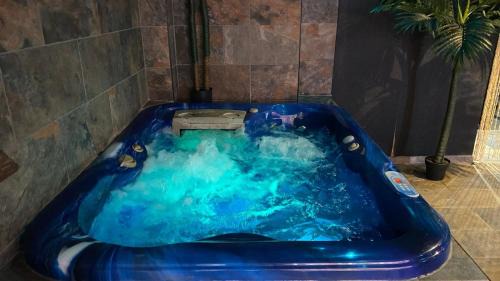 La Valette-du-Var Apartamento | Bali Logement privatif avec Jacuzzi