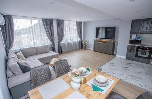 Gabrovo Apartamento | Balkan Tower Deluxe Ultra
