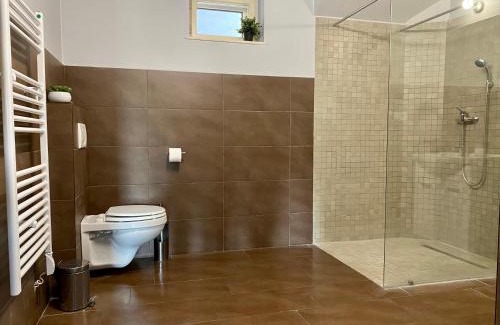 Balatonfured Cama Y Desayuno | Balkon Apartmanház Panzió