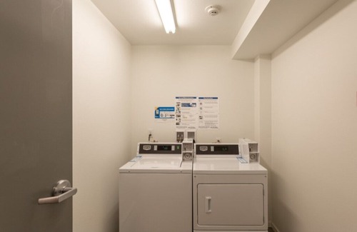 Old Ballard Apartamento | Ballard 57, 1731 NW 57th St in Seattle