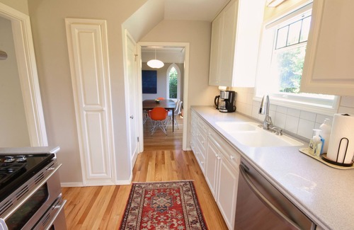 Whittier Heights Casa | Ballard Brick Tudor A/C Dog-Friendly