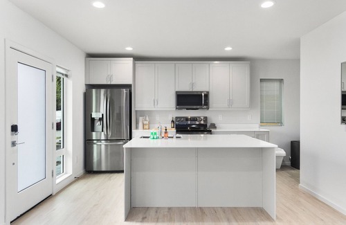 Whittier Heights Apartamento | Ballard's sweet suites