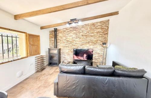 Barajas de Melo Apartamento | Ballestar Barajas de Melo 01 AMCH Hospedaje