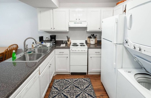 Clemson Apartamento | Ballgame Bungalow, Entire 2BR/2BA Apt in Clemson