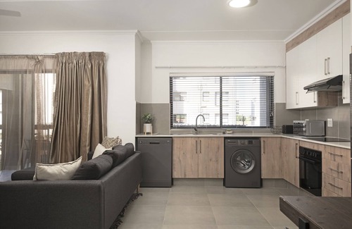Ballito Apartamento | Ballito Village 69 by HostAgents