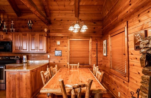 Ponca Condominio | Balloon Cabin - Great Buffalo River Group Getaway