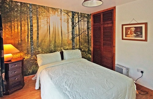 Clogheen Casa | Ballyboy Cottage - Three Bedroom House, Sleeps 6