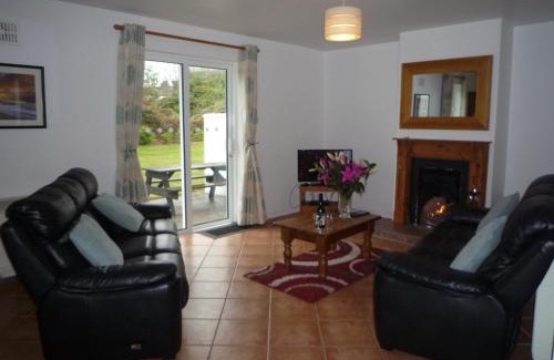 Ballybunion Casa | Ballybunion Holiday Cottages No 21 by Trident Holiday Homes