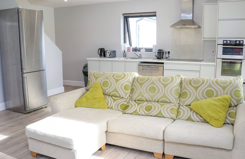 Dungarvan Cabaña | BALLYCONNERY BLISS, family friendly in Dungarvan, County Waterford
