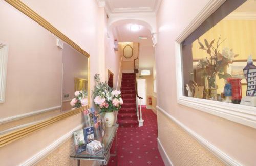 Paddington Hotel | Balmoral House Hotel