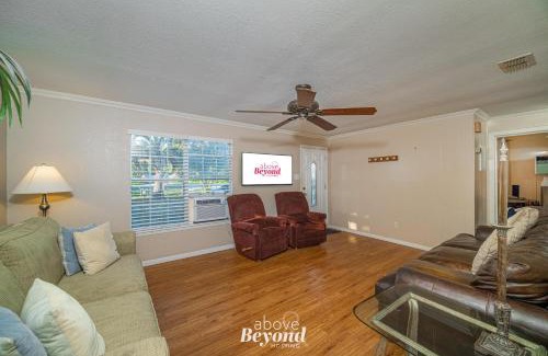 Flour Bluff Apartamento | Balmy Blue Beachy Bungalow