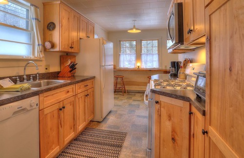 Rangeley Casa | Balsam Heights - Casa recientemente renovada en Bald Mountain Road