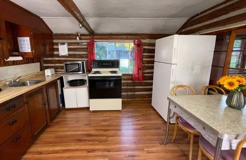 Rosedale Casa | Balsam Lake - 2-Bedroom Cottage #6