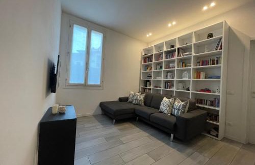 Crocetta-San Lazzaro-Modena Est Apartamento | Balsamico Suites 2 - Near Ferrari Museum & Railway