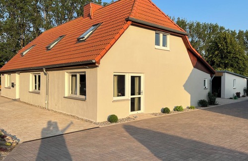 Nienhagen Apartamento | Baltic Sea, 1-room vacation apartment for 2 people in the Baltic Sea resort of Nienhagen, 5 minutes to the beach