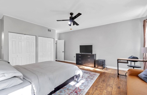 Downtown Baltimore Apartamento | Baltimore Hopkins Medical Apt. 4- walking distance to Fells Point & Inner Harbor