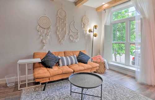 Highlandtown Casa | Baltimore Townhome, Walk to Patterson Park!
