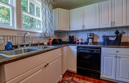 Forest Lake Casa | Bama Bungalow - Book for football season and more!