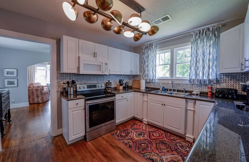 Forest Lake Casa | Bama Bungalow - Book for football season and more!