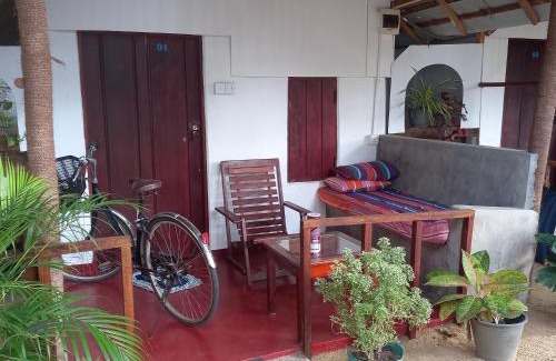 Pottuvil Division 2 Hotel | Bamboo Bay