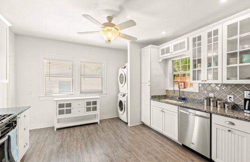 Waco Casa | Bamboo Bungalow |5 Min to Silos/Downtown