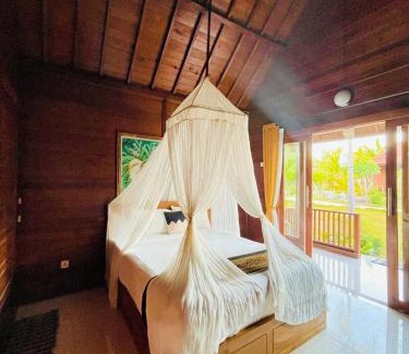 Penida Island Complejo | Bamboo Bungalow Jungle View