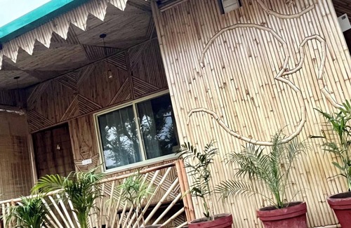 Tapovan Cabaña | Bamboo Garden Cottages and Cafe