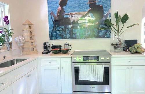 Dunmore Town Casa | Bamboo House: Charming Private Tropical Oasis in the Heart of the Village.